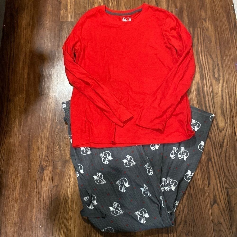 Sonoma waffle knit pants and long sleeve pajama set size medium
